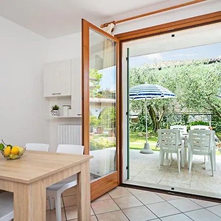 Holiday home Allegra - Regarda Travel